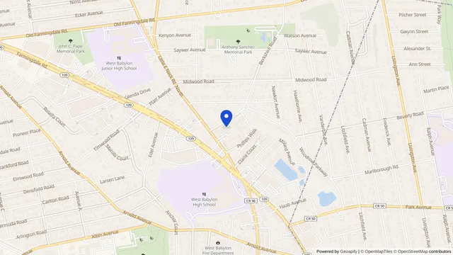 Mapa que muestra la ubicación de Berkshire Nursing and Rehab Center en 10 Berkshire Road, West Babylon, NY 11704 — DachiPlus ofrece transporte médico aquí.
