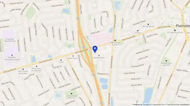 Mapa que muestra la ubicación de Central Island Healthcare en 825 Old Country Road, Plainview, NY 11803 — DachiPlus ofrece transporte médico aquí.