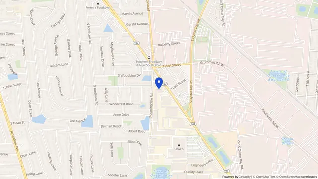 Mapa que muestra la ubicación de Fresenius Kidney Care Syosset en 760 S Broadway, Hicksville, NY 11801 — DachiPlus ofrece transporte médico aquí.