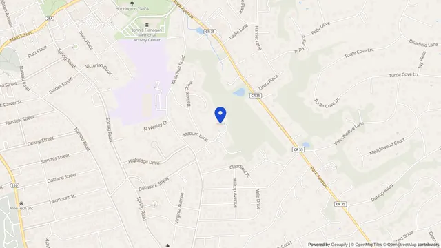 Mapa que muestra la ubicación de Hilaire Rehab & Nursing Center en 9 Hilaire Drive, Huntington, NY 11743 — DachiPlus ofrece transporte médico aquí.