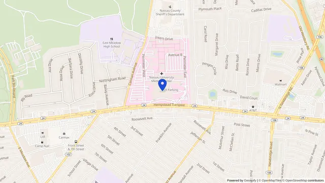 Mapa que muestra la ubicación de NuHealth Dialysis Center (NUMC) en 2201 Hempstead Tpke, East Meadow, NY 11554 — DachiPlus ofrece transporte médico aquí.