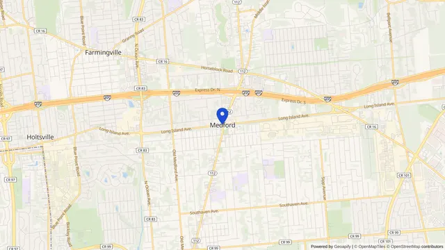 Mapa que muestra la ubicación de Medford en Medford, Condado de Suffolk, NY — DachiPlus ofrece transporte médico aquí.