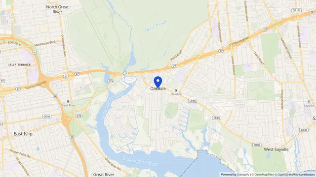Mapa que muestra la ubicación de Oakdale en Oakdale, Condado de Suffolk, NY — DachiPlus ofrece transporte médico aquí.