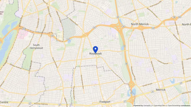 Mapa que muestra la ubicación de Roosevelt en Roosevelt, Condado de Nassau, NY — DachiPlus ofrece transporte médico aquí.