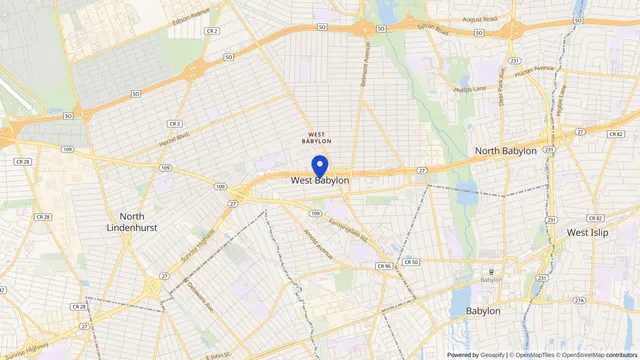 Mapa que muestra la ubicación de West Babylon en West Babylon, Condado de Suffolk, NY — DachiPlus ofrece transporte médico aquí.